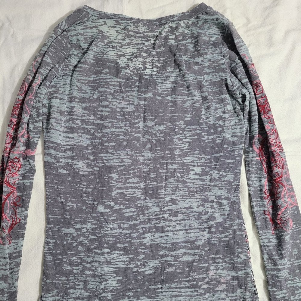 Eyeshadow grey y2k long sleeve shirt in a size medium - Picture 5 of 7